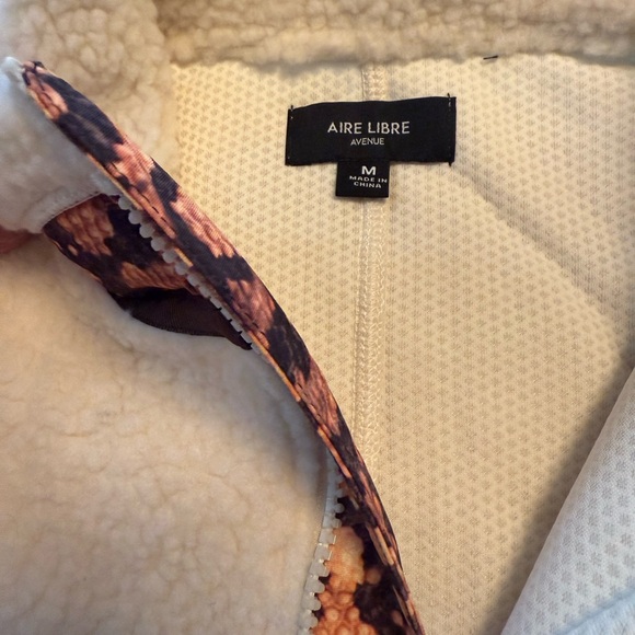 Women's Cream Sherpa Jacket with Orange and Brown Accents - Picture 5 of 6